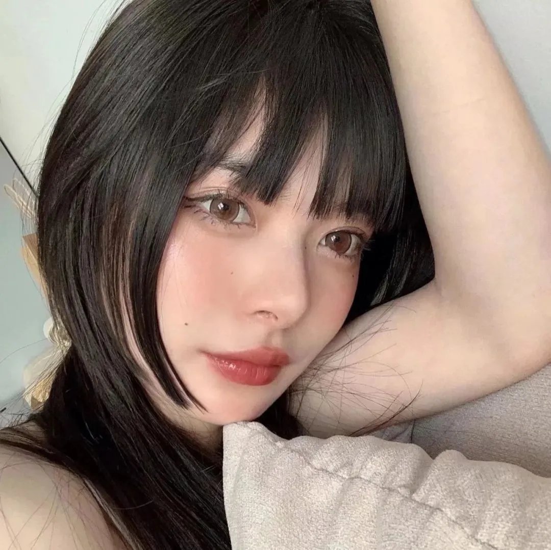 50英尺高的女人